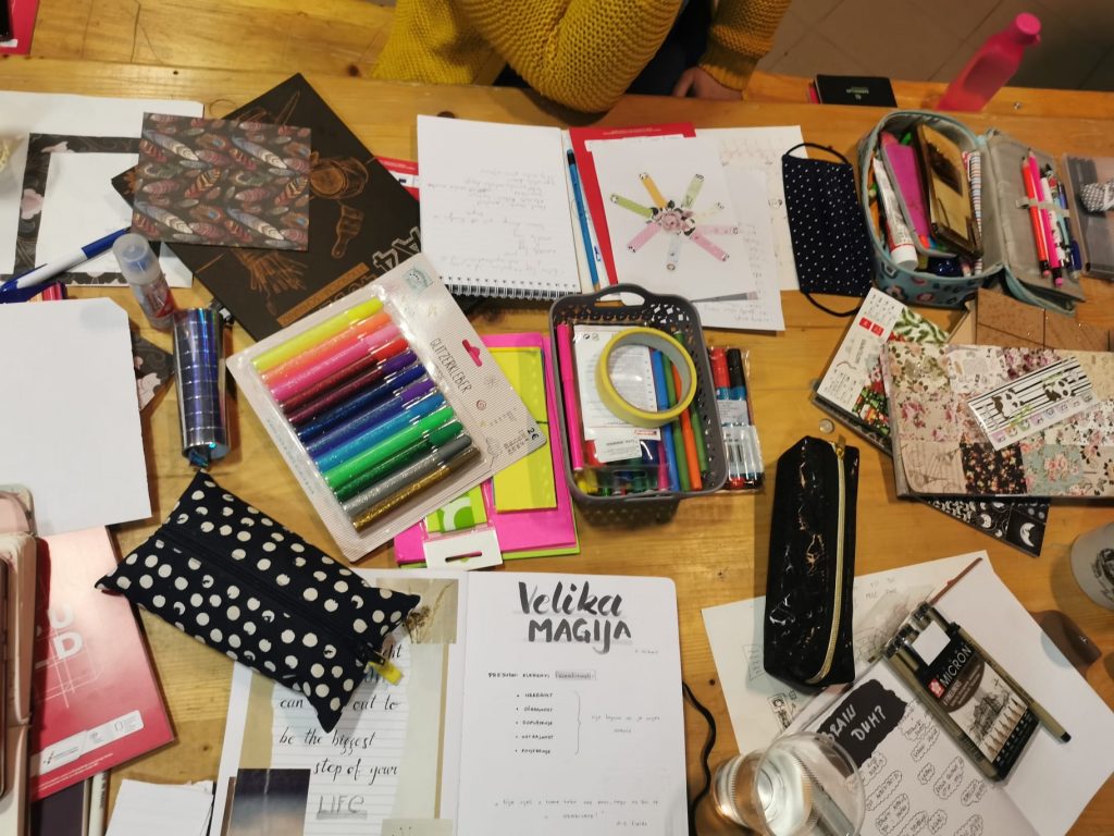 WhatsApp Image 2021 12 06 at 15.23.05 1024x768 - [Re]Build: Održana Otvarajuća konferencija projekta